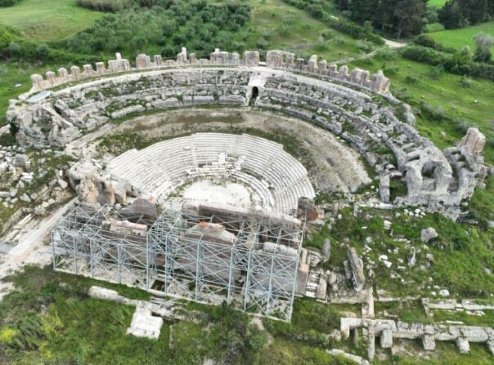 Αποκαθίσταται το κάτω κοίλο του Μεγάλου Θεάτρου της Αρχαίας Νικόπολης