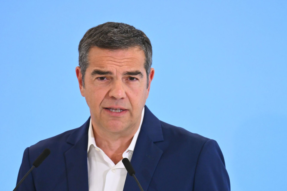 Για κορόιδα ψάχνει ο Τσίπρας και δεν το λέει