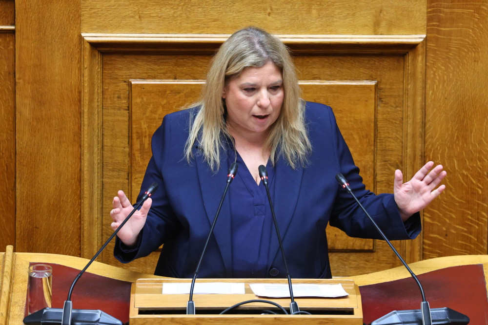 Μαρία Συρεγγέλα στο «Μανιφέστο»: Κυβερνητική προτεραιότητα η στήριξη της οικογένειας