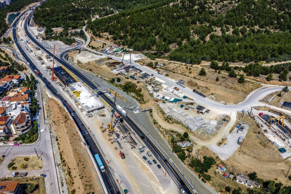 Υποδομές: στο 70% το Flyover και το αεροδρόμιο στο Καστέλλι