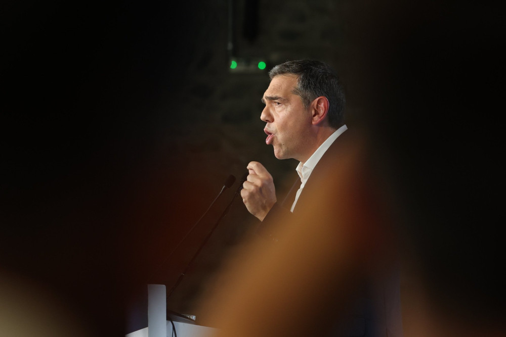 «Χάσαμε τον λογαριασμό»: Το κόστος των μέτρων Τσίπρα αγγίζει τα 13 δισ. ευρώ τον χρόνο λέει το υπουργείο Οικονομικών