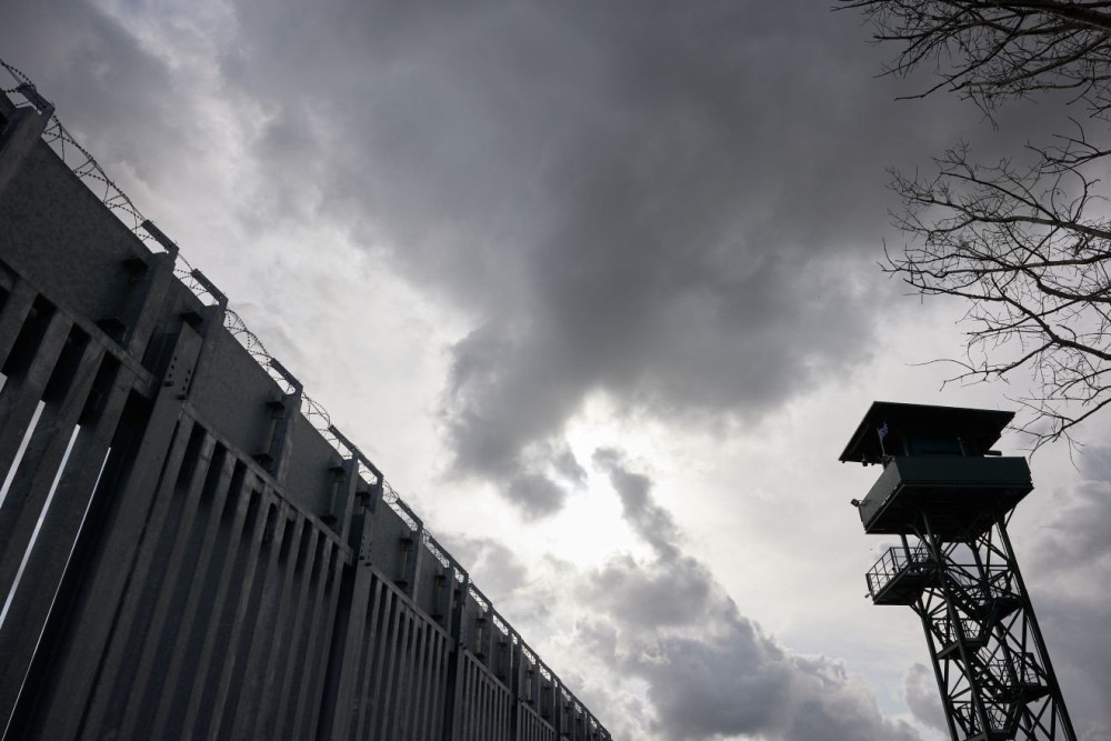 Η Τουρκία τώρα διαμαρτύρεται και για την επέκταση του φράχτη στον Έβρο