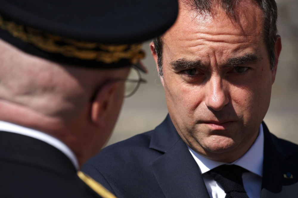 Γαλλία: Λεκορνί για τους τραυματισμούς μαθητών: Ατυχήματα μπορούν να συμβούν