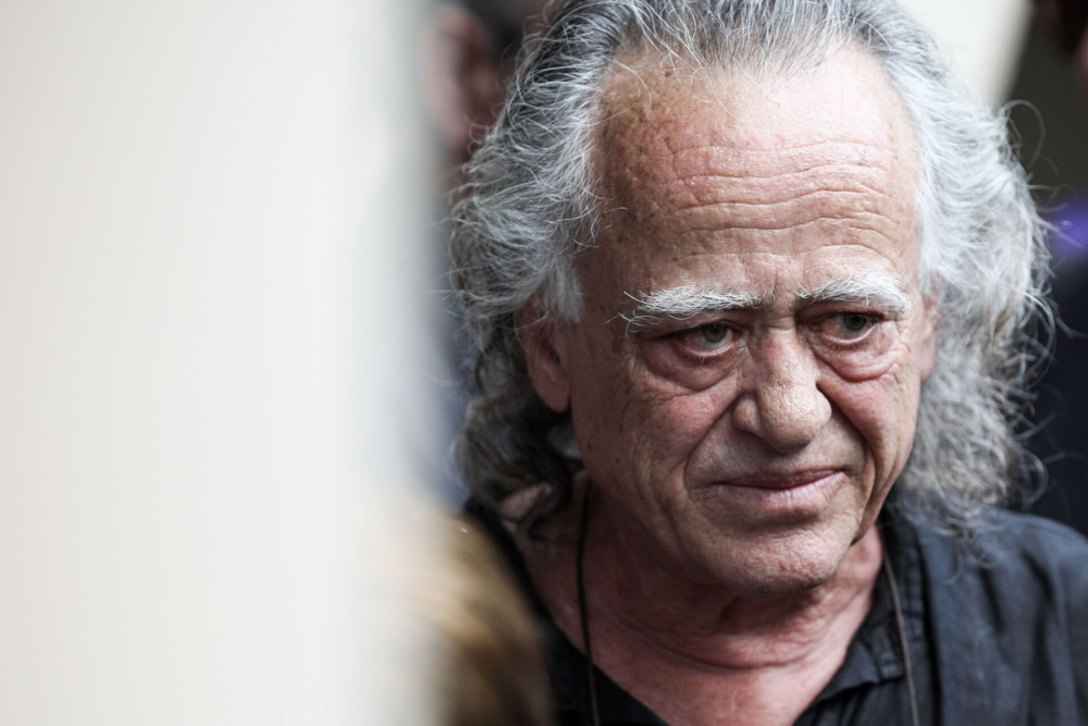 Πέθανε ο βραβευμένος ηθοποιός Νίκος Καλογερόπουλος