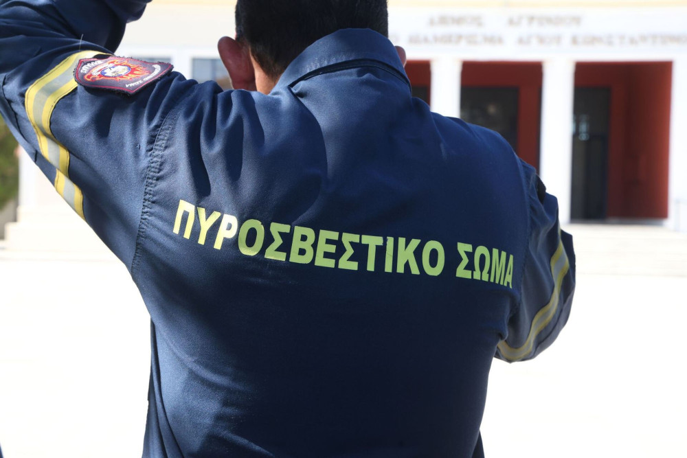 Πυροσβεστική: 53 πυρκαγιές σε 24 ώρες, τέσσερις συλλήψεις