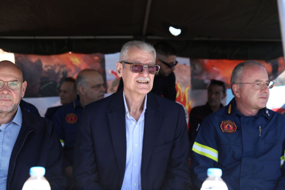 Ο Ευάγγελος Τουρνάς στην Πλάκα, ολονύχτια επιχείρηση για τους έξι αγνοούμενους