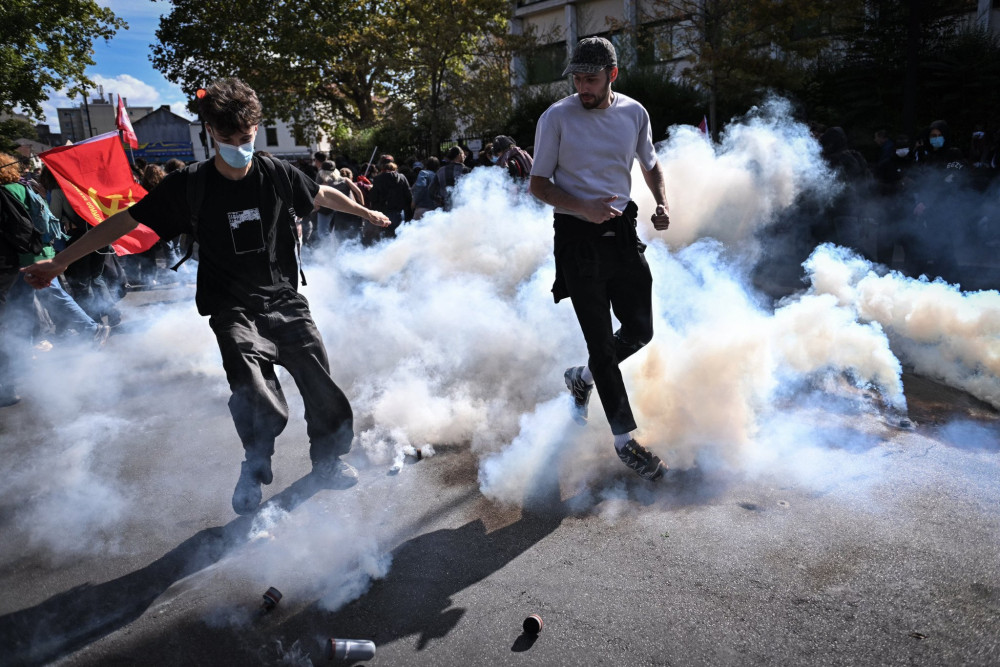 Γαλλία: 6.100 συλλήψεις από την έναρξη των μαθητικών διαδηλώσεων