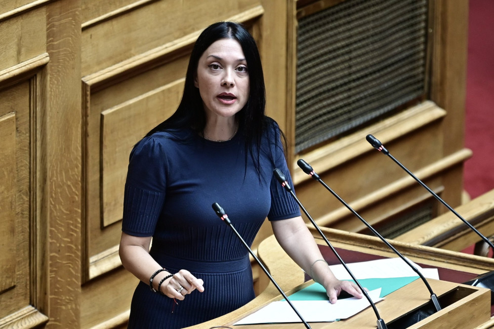 Η Νάντια Γιαννακοπούλου αδειάζει τον Νικόλα Φαραντούρη για Αλέξανδρα Σδούκου: Δεν μπορείς να μιλάς έτσι σε μια γυναίκα