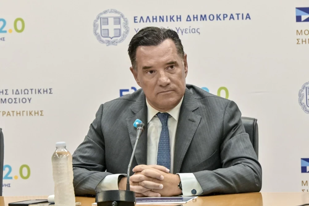 Άδωνις για Καρυστιανού: Δηλώνει κβαντική παιδίατρος, αυτό τα λέει όλα (video)