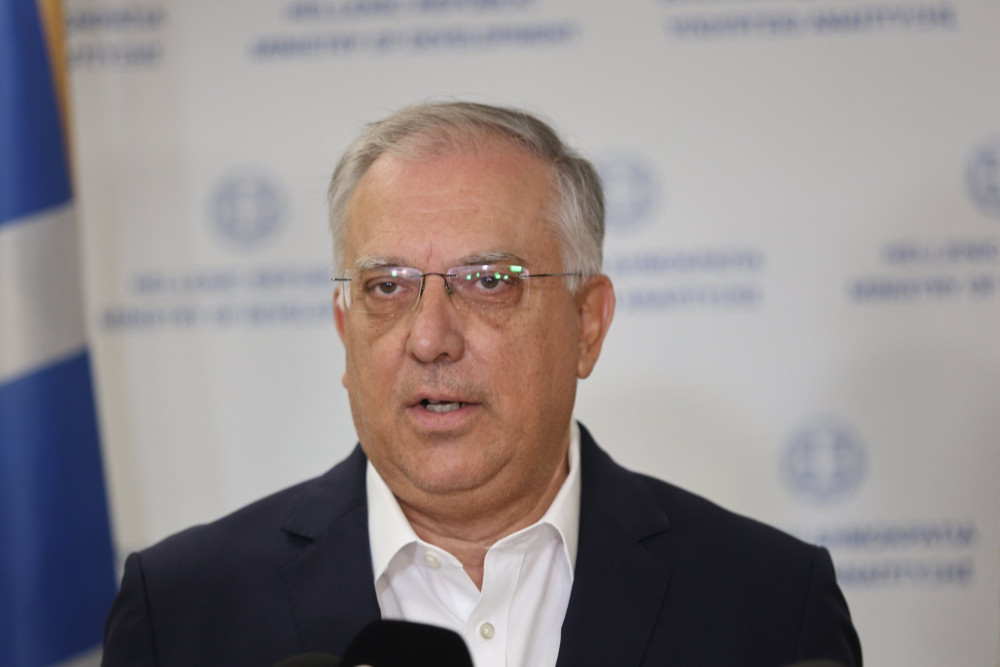 Τάκης Θεοδωρικάκος: Συνεχείς παρεμβάσεις στήριξης της κοινωνίας και κυρίως της μεσαίας τάξης