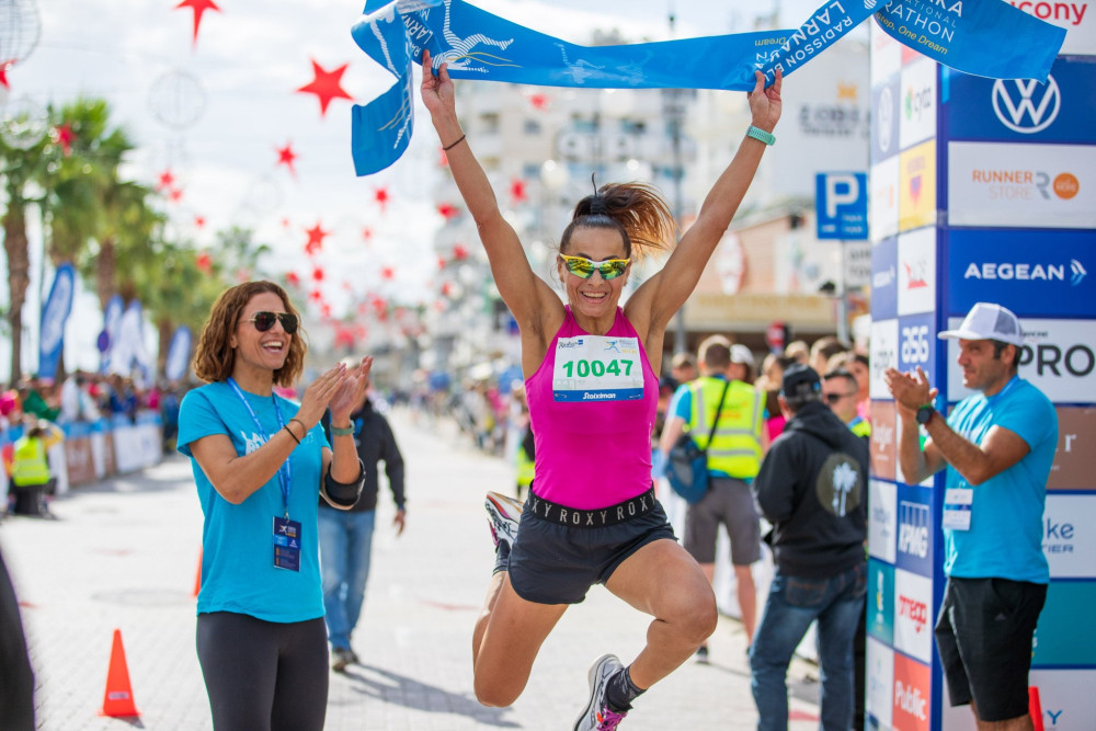 H Κύπρος στα Run Greece Πειραιάς και Run Greece Τρίκαλα