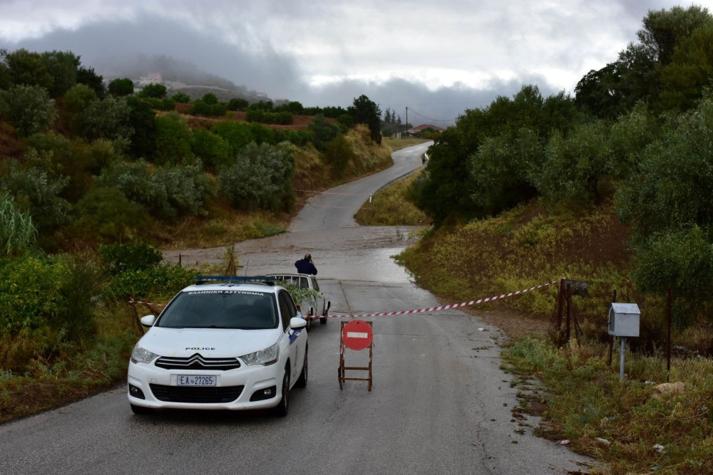 Κατάσταση έκτακτης ανάγκης ζητά ο δήμος Μυλοποτάμου - Κατέρρευσε γέφυρα, σοβαρά προβλήματα στο οδικό δίκτυο