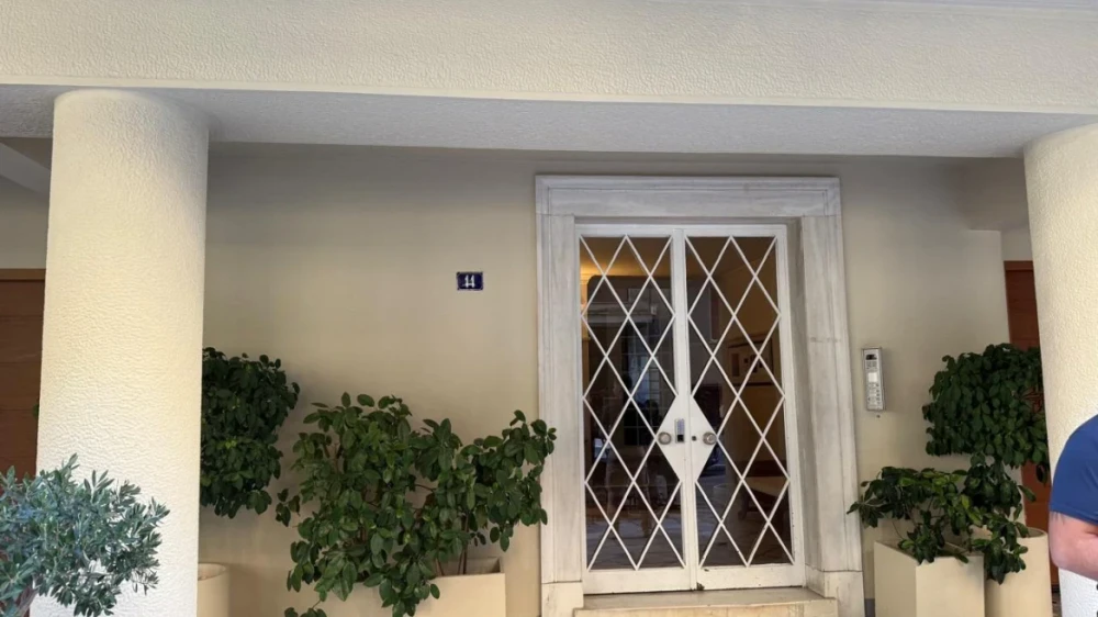 Έλεγχοι-σοκ σε ιατρεία: «Γιατροί» χωρίς πτυχία και ιατρικές πράξεις μέσω βιντεοκλήσης