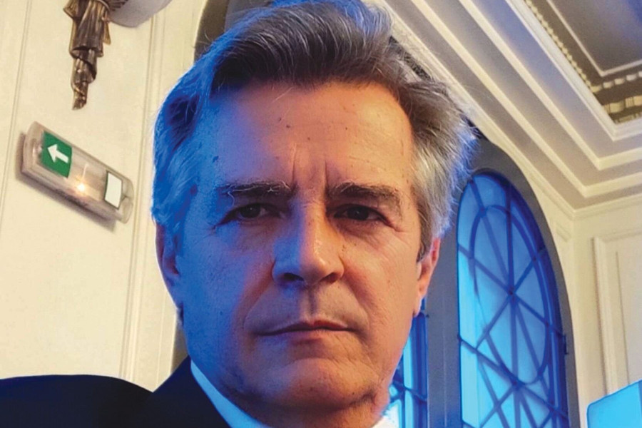 Κώστας Κάπος στο «Μανιφέστο» για τα Τέμπη: Το μόνο εύφλεκτο υλικό μέσα στα τρένα ήταν τα λάδια των μηχανών