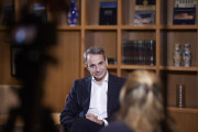 Μητσοτάκης στο Reuters: Θα επικεντρωθούμε στη στήριξη των πιο ευάλωτων - Ξέρω ότι πολλοί Έλληνες δυσκολεύονται