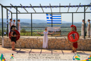 «Δρόμος Ολυμπιακής Εκεχειρίας 2024»: ηχηρό μήνυμα ειρήνης έστειλαν 500 δρομείς από 17 χώρες
