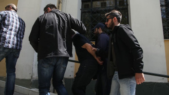 “Εσπασαν” τα ισόβια για τον παιδοκτόνο της Αγ. Βαρβάρας