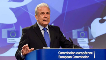 Δ. Αβραμόπουλος: Θα εξαντλήσει τη θητεία του στη Commission (video)