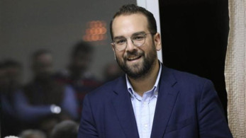Ο Φαρμάκης κέρδισε τον εκλεκτό του ΣΥΡΙΖΑ και του ΚΙΝΑΛ