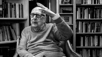 Πέθανε ο συγγραφέας του “Επιθεωρητή Μονταλμπάνο” Αντρέα Καμιλέρι