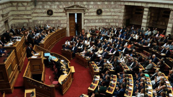 Γκρέμισε τους φόρους ο πρωθυπουργός
