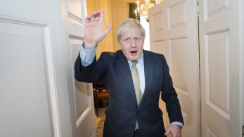 Brexit: Αντάρτικο Τζόνσον στην ΕΕ – Οργή στις Βρυξέλλες