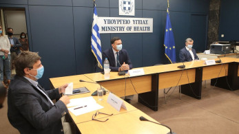 Τσιόδρας-Κικίλιας ενημέρωσαν την αντιπολίτευση για την πορεία του κορωνοϊού