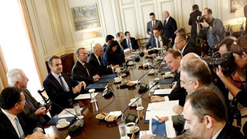 Κορωνοϊός: Τρεις υπουργοί σε καραντίνα