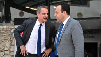 Το απρόσμενο τηλεφώνημα του Κυριάκου Μητσοτάκη στον Δημήτρη Παπαστεργίου εν ώρα ραδιοφωνικής συνέντευξης (ηχητικό)