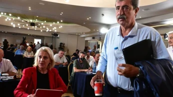 ΣΥΡΙΖΑ: Πώς Δούρου και Παπάς «την έφεραν» στον Πολάκη