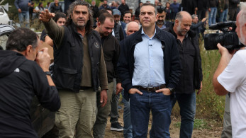 Δεν πείθει ο Τσίπρας: «ταβάνιασε» η ΕΛΑΣ, κόλλησε και η… βελόνα