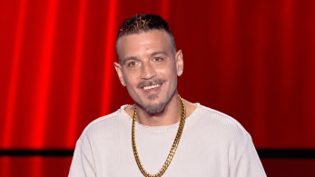 Ο εγγονός του  Ζαμπέτα στο «The Voice» - Το τραγούδι για τον Μουζουράκη  (video)