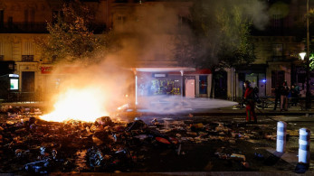 Ο καθεστωτικός αυταρχισμός ενώνει τα άκρα