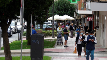 Γιατί το δεύτερο κύμα κορωνοϊού είναι λιγότερο φονικό παρά τα πολλά κρούσματα