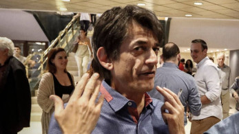 Ο Καρανίκας παίρνει το παιχνίδι πάνω του – Προσπερνάει αρμόδιους και απειλεί με διαγραφές