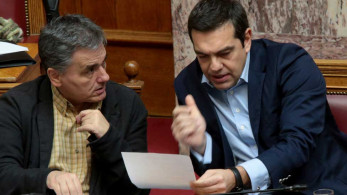 Πληρώνουμε ακριβά τις αλχημείες του ΣΥΡΙΖΑ: 5,354 δισ. ευρώ τόκοι!