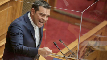 Ζητάει ό,τι δεν έκανε