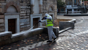 Κυλιόμενη καραντίνα προτείνουν επιδημιολόγοι