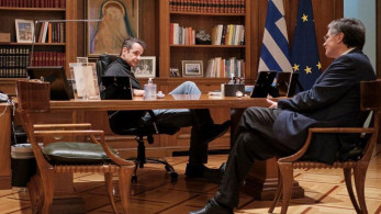 Μητσοτάκης vs Τσίπρα: Απαράδεκτη η στοχοποίηση του Τσιόδρα