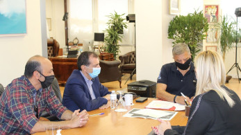 Περιφέρεια Αττικής: 2,4 εκ. ευρώ για έργα οδοποιίας και υποδομών στα νησιά