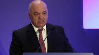 «Ένας επίμονος ιός», του Γιώργου Π. Ζανιά