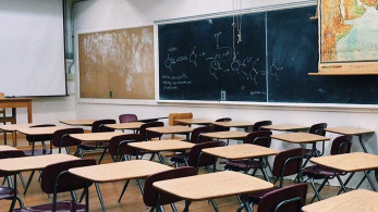 Κορωνοϊός: Και η Ευρώπη κλείνει τα σχολεία