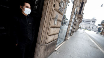 Κορωνοϊός: Ένα βήμα πριν την «κόκκινη ζώνη» η Ιταλία