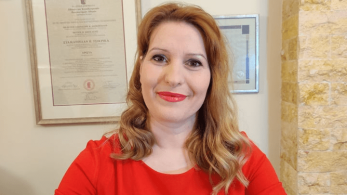 Αυτές τις γιορτές να διασπείρουμε απλόχερα την αγάπη και όχι τον ιό