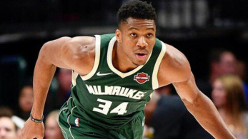 NBA: Το Μιλγουόκι ξέσπασε στους Γκόλντεν Στέιτ Ουόριορς