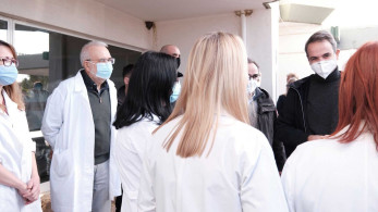 Μητσοτάκης: Οι υγειονομικοί να δώσουν το καλό παράδειγμα στον εμβολιασμό