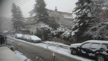 Κακοκαιρία “Λέανδρος”: Έπεσαν τα πρώτα χιόνια στην Αττική