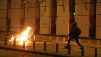«Απαλλαγή» όσων ρίχνουν βόμβες μολότοφ