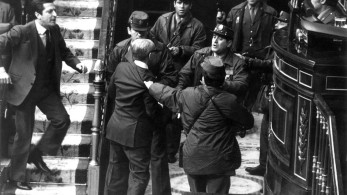 Αντόλφο Σουάρεθ: Η Δημοκρατία σε μια στιγμή…