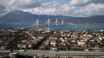 Σκληρό lockdown από σήμερα σε Αχαΐα και Εύβοια